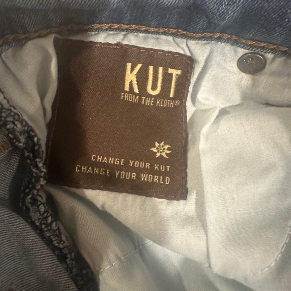 KUT From The Kloth High Rise Boyfriend Jeans Light Wash Distressed Size 10 - Picture 6 of 8